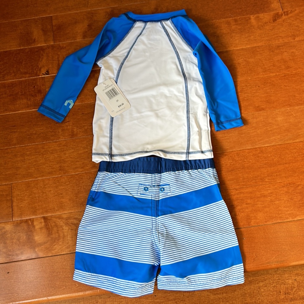 NWT CABANA LIFE BOYS 2PC RASHGUARD SET SIZE 2T - Picture 5 of 7